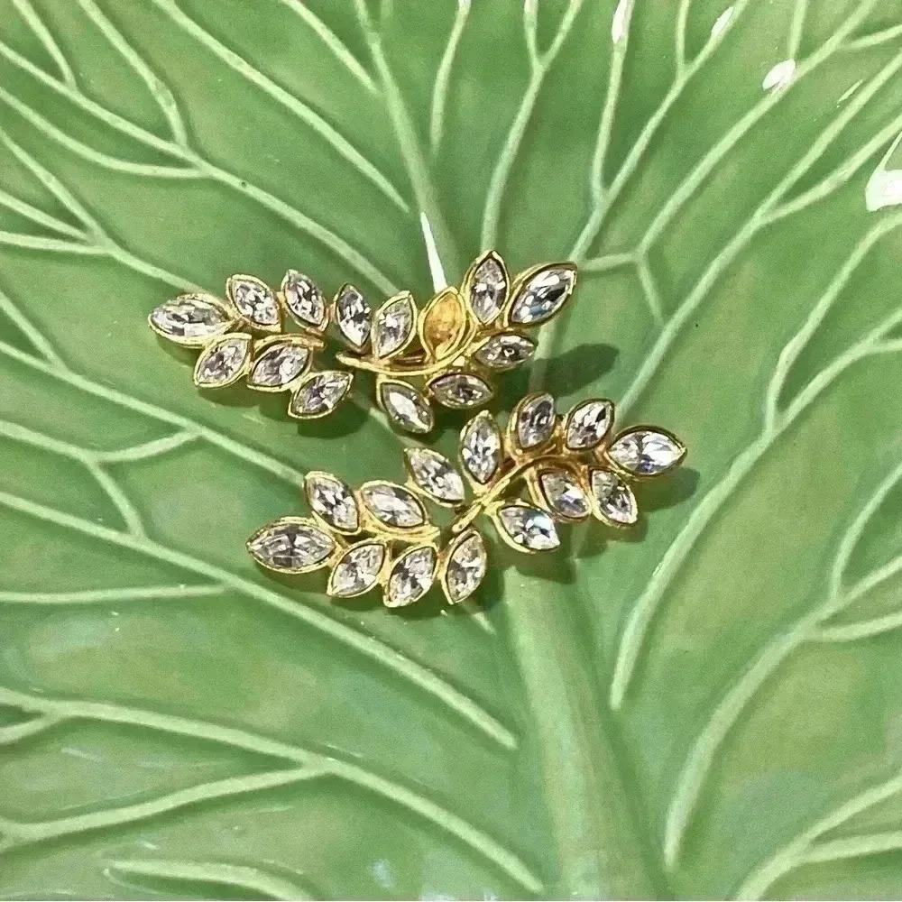 Kenneth Jay Lane Gold Clear Crystal Leaf Rhinestone Clip-On Earrings - Picture 3 of 8